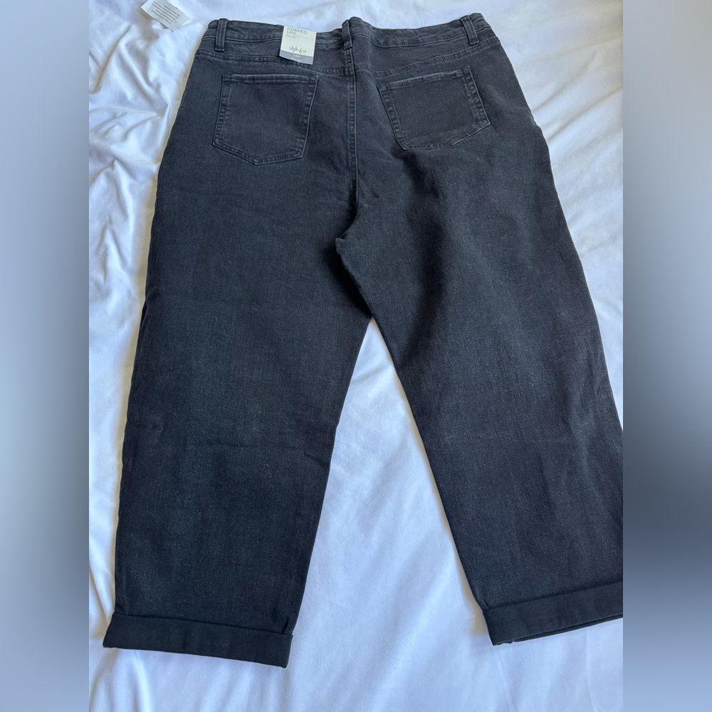 Style & Co. Black Ripped Capris - Picture 2 of 10